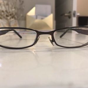 Gucci Reading Frames